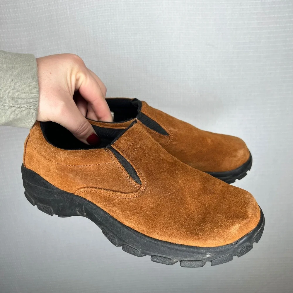 Lands End Jungle‎ women's Brown Suede Slip On Shoes Size 7.5M